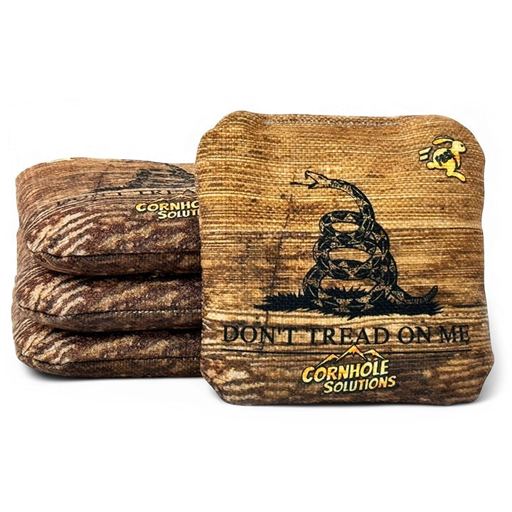 Wood DTOM Rec Cornhole Bags – Set of 8 (Wood DTOM & Wood Flag)